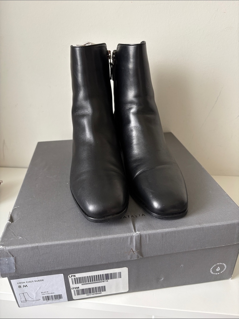 Aquatalia black leather suede Lissa Boots sz 8 new